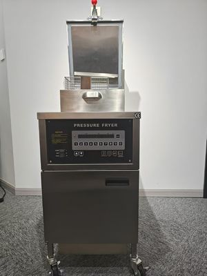 Rechner-Panel Elektrische 4HD 13,5KW Brust-Freitmaschine Hühnchen-Druck-Fritter