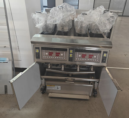 Professionelle digitale Computer-Panel 4 Tank 4 Körbe 28KW 304SUS Elektrische Chips offene Fritteuse