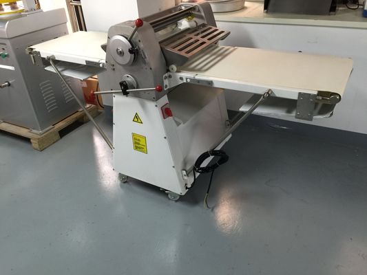520mm Rollgröße Teigpressmaschine für schnelle und einfache Teigbereitung